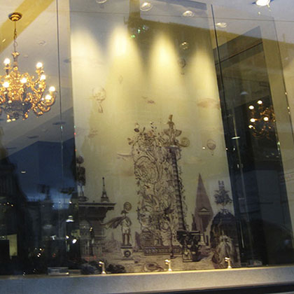 External showcase